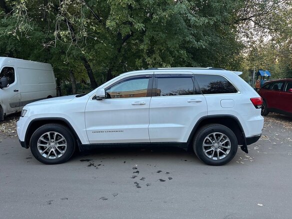2013 Jeep Grand Cherokee IV (WK2), белый, 1700000 рублей - вид 5