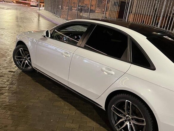 2012 Audi A4 IV (B8) Рестайлинг, белый, 1300000 рублей - вид 2
