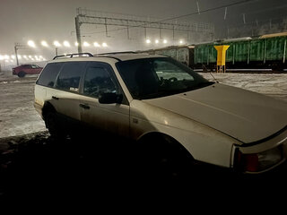 1989 Volkswagen Passat B3, белый, 210000 рублей, вид 2