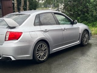 2011 Subaru Impreza WRX III Рестайлинг, серебристый, 1900000 рублей, вид 5