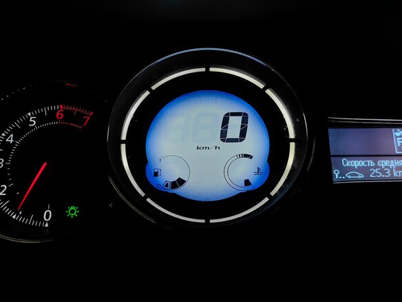 2014 Renault Fluence I Рестайлинг, бежевый, 795000 рублей - вид 15