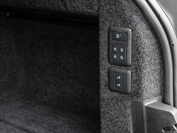 2018 Land Rover Range Rover Long IV Рестайлинг, белый, 6898000 рублей - вид 26