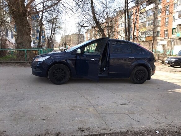 2011 Ford Focus II Рестайлинг, синий, 399000 рублей - вид 5