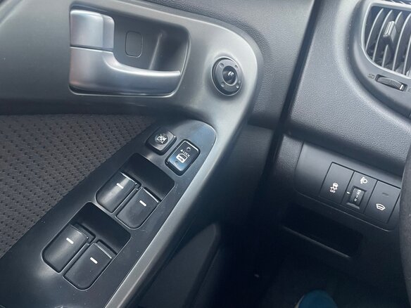 2010 Kia Cerato 4-speed II, серый, 445000 рублей - вид 12