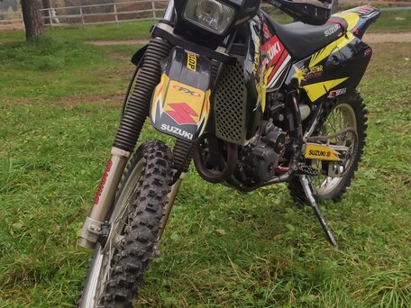2002 Suzuki DR-Z 400, чёрный, 370000 рублей, вид 1