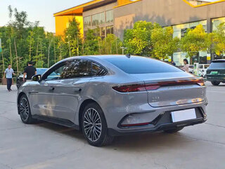 2025 BYD Han DM-i I Рестайлинг 2, серый, 3896208 рублей, вид 4
