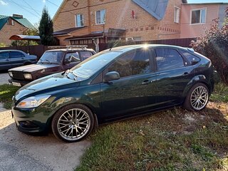 2008 Ford Focus II Рестайлинг, зелёный, 680000 рублей, вид 3