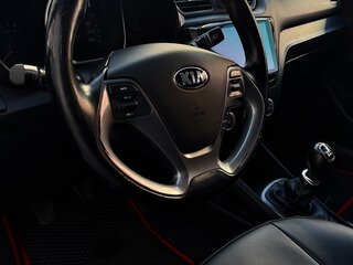 2016 Kia Rio III Рестайлинг, чёрный, 820000 рублей, вид 5