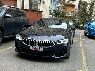 2022 BMW 8 серии Gran Coupe 840i xDrive II (G14/G15/G16), голубой, 8000000 рублей, вид 3