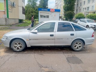 1998 Opel Vectra B, серебристый, 100000 рублей, вид 3