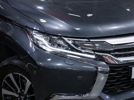 2018 Mitsubishi Pajero Sport III, серый, 3249700 рублей, вид 5