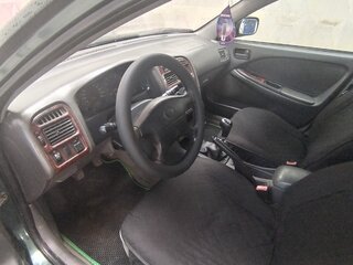 1998 Toyota Avensis I, зелёный, 300000 рублей, вид 4