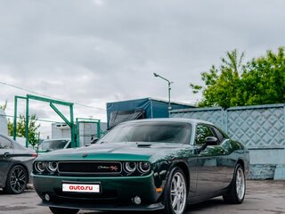 2013 Dodge Challenger III Рестайлинг, зелёный, 2550000 рублей, вид 1