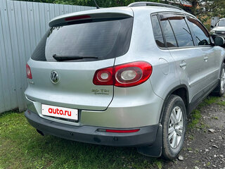 2010 Volkswagen Tiguan I, серебристый, 820000 рублей, вид 5