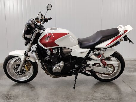 2010 Honda CB 1300, белый, 669000 рублей, вид 4