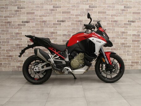 2022 Ducati Multistrada V4, красный, 2256000 рублей, вид 1