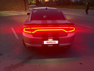 2019 Dodge Charger VII (LD) Рестайлинг, серебристый, 4600000 рублей, вид 3