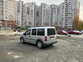 2008 Ford Tourneo Connect I, серебристый, 500000 рублей, вид 4