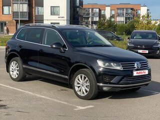 2014 Volkswagen Touareg II Рестайлинг, чёрный, 1950000 рублей, вид 2