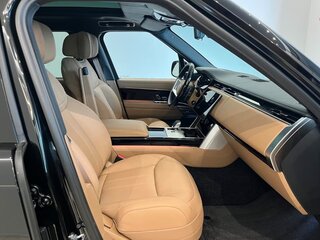 2025 Land Rover Range Rover P530 MHEV V, чёрный, 22127000 рублей, вид 4