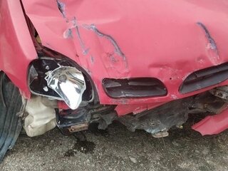 1999 Nissan Micra II (K11), красный, 110000 рублей, вид 2