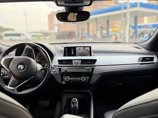 2020 BMW X2 sDrive28i I (F39), чёрный, 3000000 рублей, вид 4