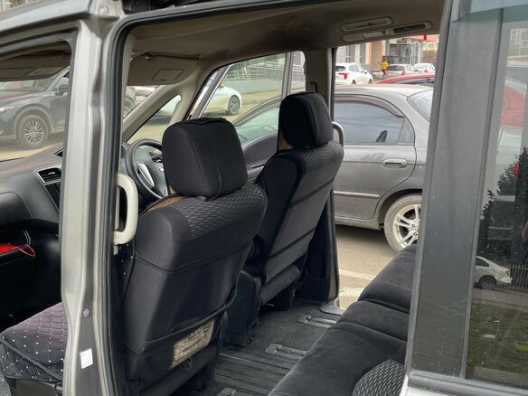 2011 Nissan Serena IV (C26), серый, 1350000 рублей - вид 7