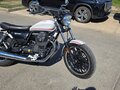 2017 Moto Guzzi V 9, белый, 620000 рублей - вид 2