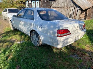 1997 Toyota Cresta V (X100), белый, 500000 рублей, вид 3