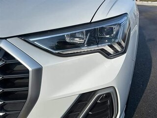 2022 Audi Q3 35 TFSI II (F3), белый, 2392000 рублей, вид 3