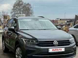2022 Volkswagen Tiguan II Рестайлинг, серый, 2700000 рублей, вид 2