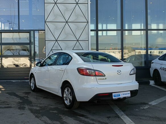 2011 Mazda 3 II (BL), белый, 749000 рублей - вид 6