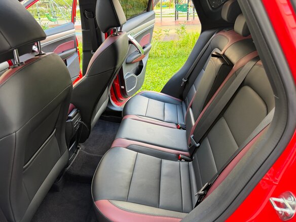 2023 Geely Coolray I, красный, 1790000 рублей - вид 20