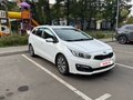 2017 Kia Ceed II Рестайлинг, белый, 1240000 рублей - вид 4