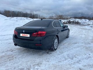 2013 BMW 5 серии 520i VI (F10/F11/F07) Рестайлинг, чёрный, 1990000 рублей, вид 2