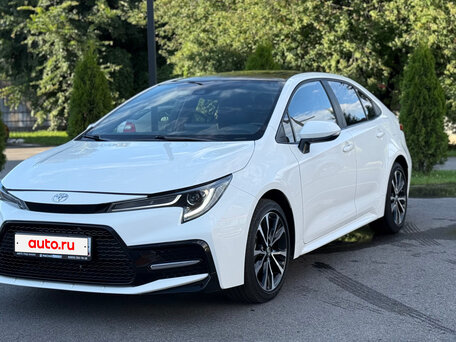2022 Toyota Levin XII (E210) Рестайлинг, белый, 1690000 рублей, вид 3