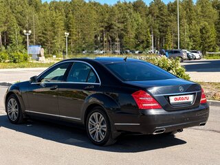 2010 Mercedes-Benz S-Класс 350 V (W221) Рестайлинг, чёрный, 1900000 рублей, вид 4