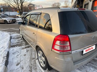 2008 Opel Zafira B Рестайлинг, серебристый, 500000 рублей, вид 5