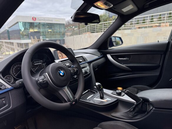 2012 BMW 3 серии 320i xDrive VI (F3x), синий, 1850000 рублей - вид 18