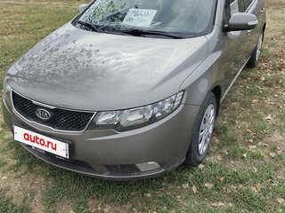 2009 Kia Cerato 5-speed II, серый, 675000 рублей, вид 2