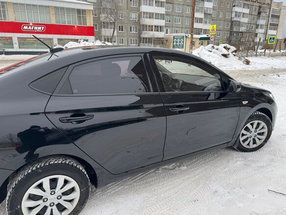 2020 Hyundai Solaris II Рестайлинг, чёрный, 2000000 рублей - вид 7