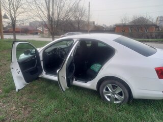 2015 Skoda Octavia III (A7), белый, 1500000 рублей, вид 5