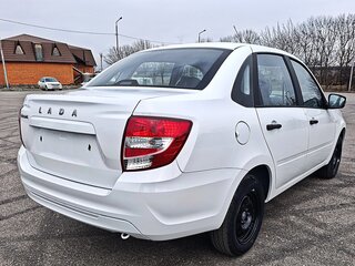 2026 Lada (ВАЗ) Granta I Рестайлинг, белый, 870000 рублей, вид 5