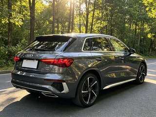 2023 Audi A3 Sportback 35 TFSI IV (8Y), серый, 1780000 рублей, вид 5