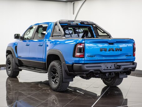 2022 Ram 1500 Crew Cab TRX V, синий, 9500000 рублей, вид 4