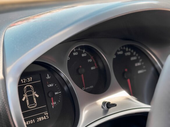 2012 SEAT Leon II Рестайлинг, белый, 1300000 рублей - вид 21