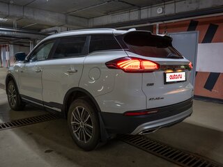 2024 Geely Atlas Pro, белый, 2449000 рублей, вид 4