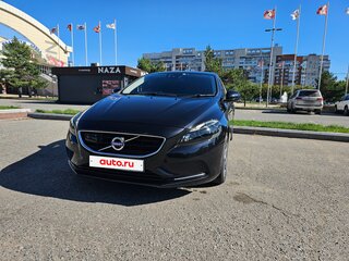 2014 Volvo V40 II, чёрный, 1400000 рублей, вид 1