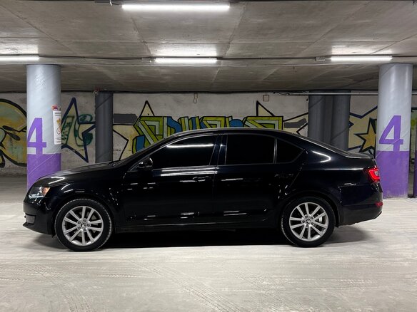 2014 Skoda Octavia III (A7), чёрный, 1470000 рублей - вид 3