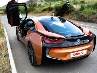 2019 BMW i8 I Рестайлинг, оранжевый, 7900000 рублей, вид 4